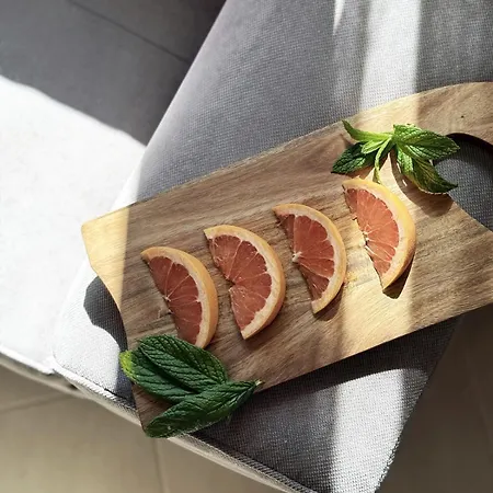 Vespera Kondoyenádha