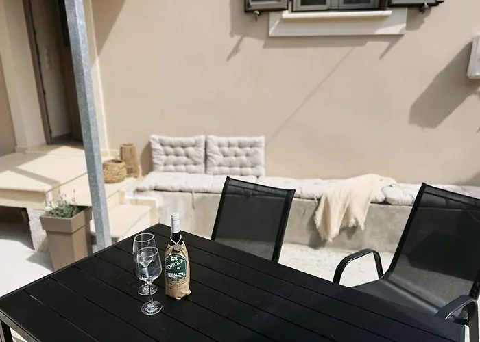 Vespera Kondoyenádha